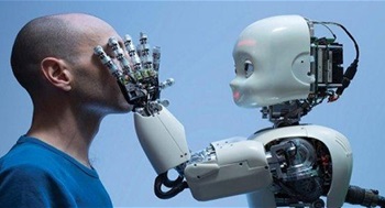 Why are we afraid of Humanoid Robots?